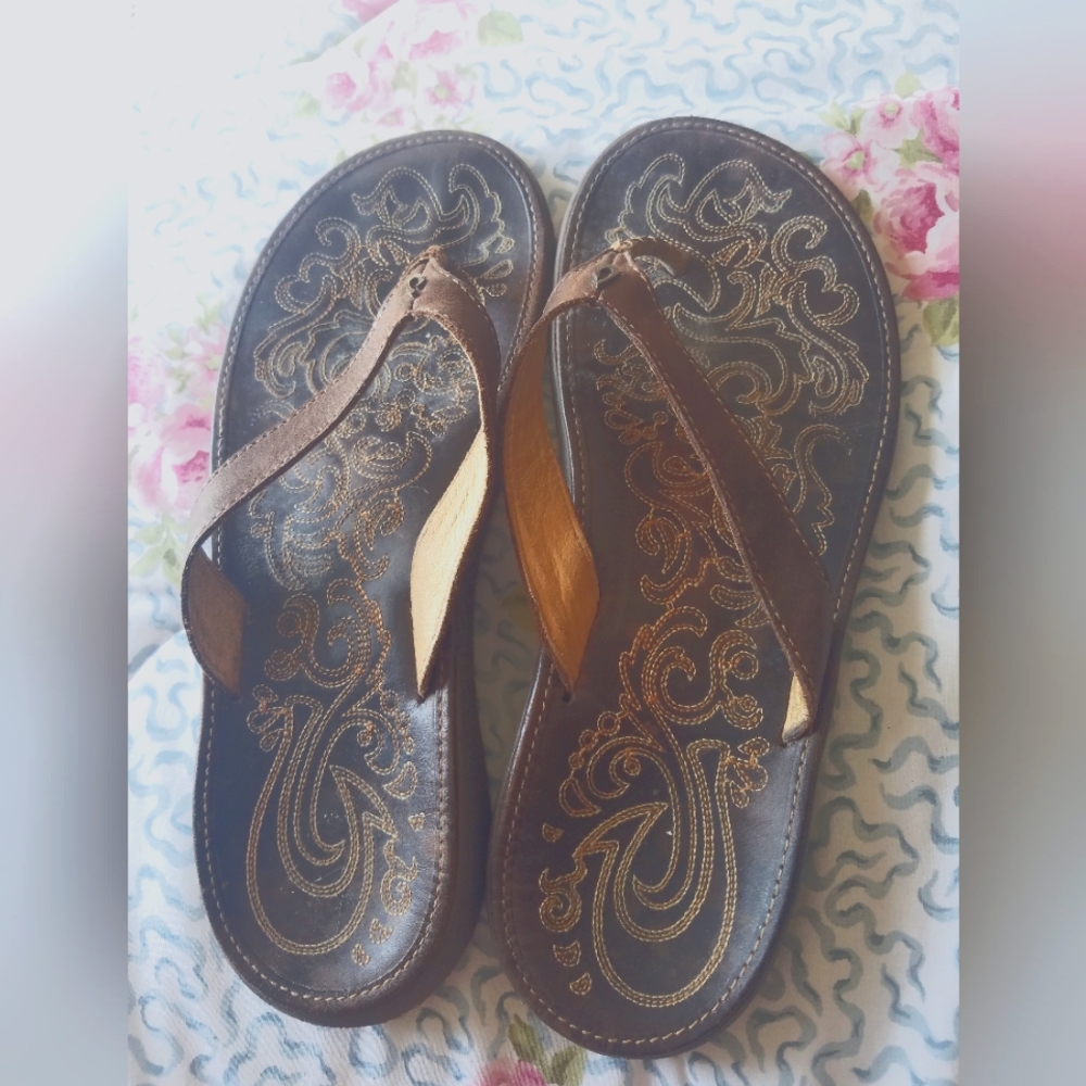 Olukai leather embroidered sandals, Women's 8/8.5